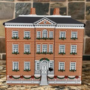 Cat's Meow Village- Chase  Lloyd  House, 1994- Christmas